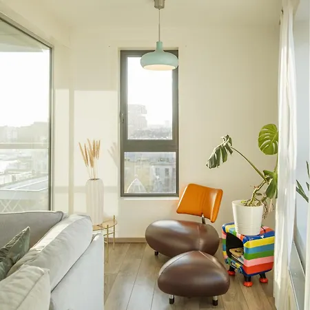 App Met Uitzicht Op 't Mas En Ondergrondse Parking Apartment *